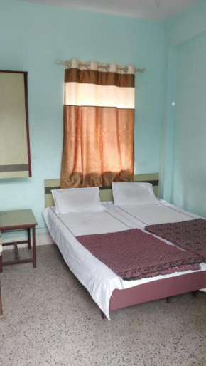 Ayodhya Lodge